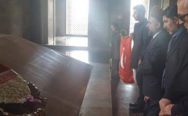 Oktan Keleş Kalperenleriyle Anıtkabir'de