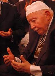Fatiha'yı Şerife İstirham Ederiz