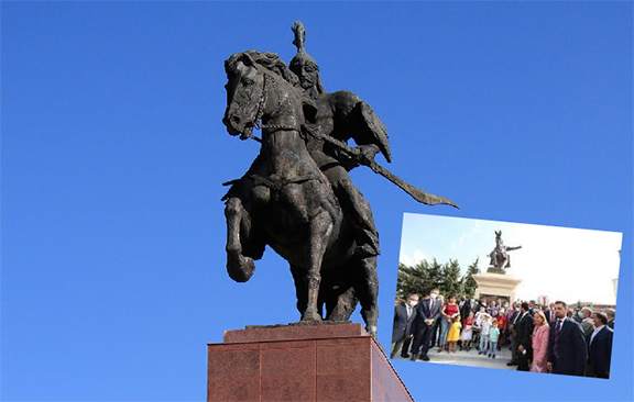 Ankara'da Kırgız-Türk Hanı Er Manas'ın heykelinin açılışı gerçekleştirildi