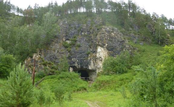 Gizemli İnsan Soyunun En Eski Kalıntıları Sibirya'daki Mağarada Keşfedildi
