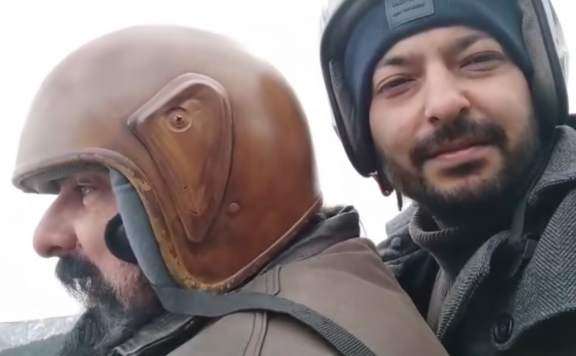 Yol Hikayesi ve Selamlama.  Emperyalizme ve Siyonizme Yolun Sonu Gözüküyor