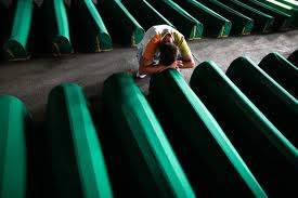 Nous navons pas oublié le massacre de Srebrenica en Bosnie